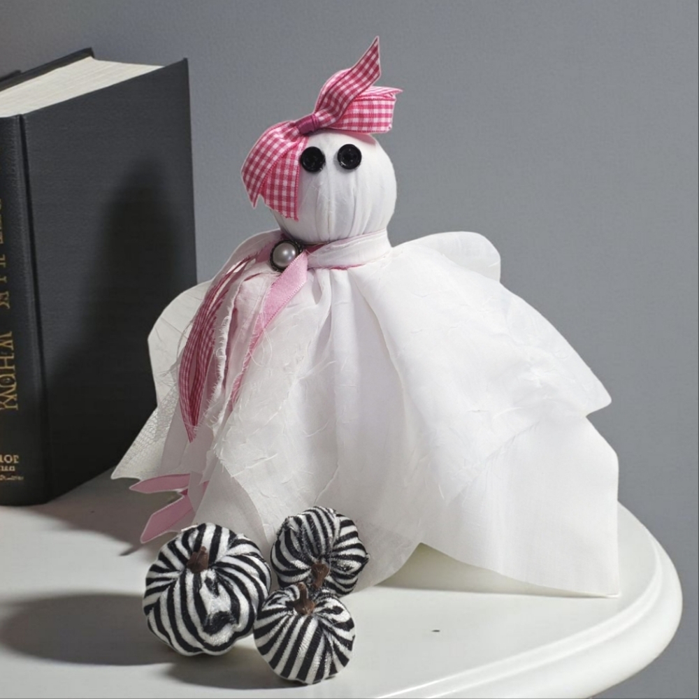 Halloween Bedspring Ghost Decor with Pink Bow & Pumpkins Homecrafted